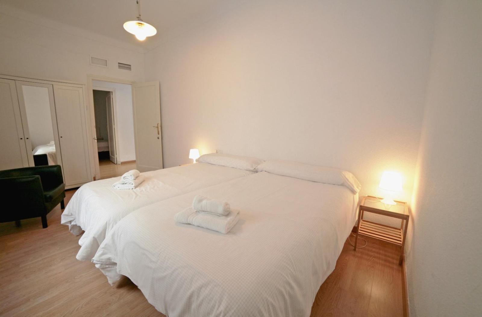 Apartamentos Bahia Аликанте Экстерьер фото