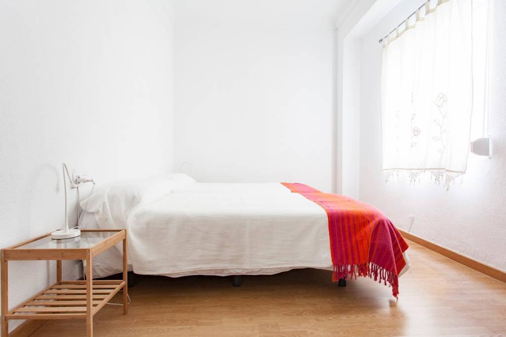 Apartamentos Bahia Аликанте Экстерьер фото